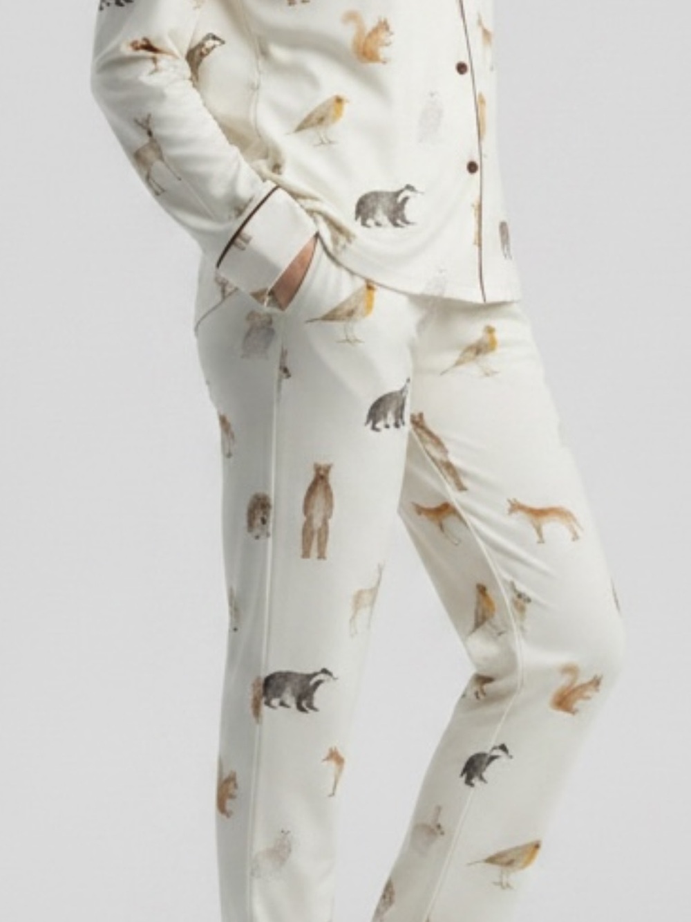 Cozy Earth Medium Cream Animal Print Lounge Pants - Picture 2 of 15